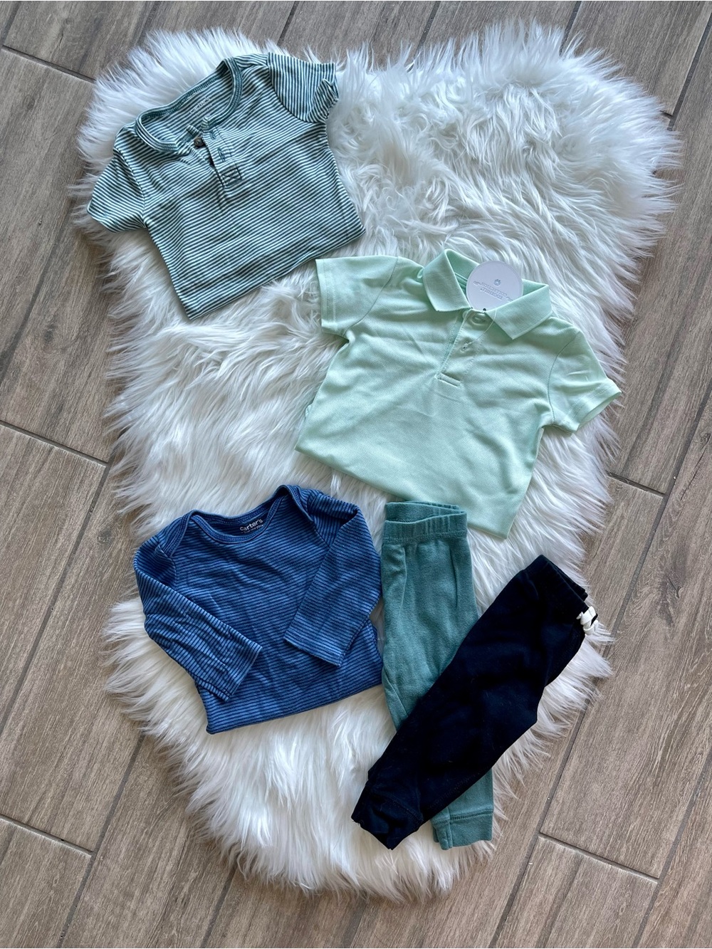 Kids Mint Polo Shirt Bodysuit NWT/Miscellaneous Jogger Bundle 9 Month